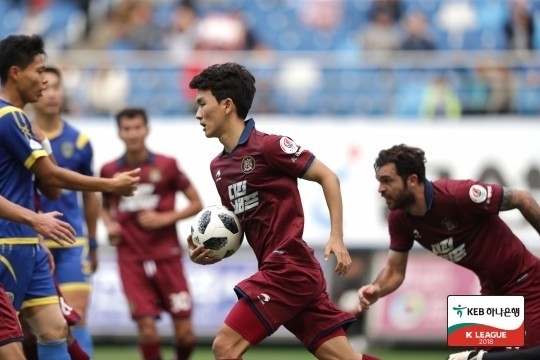 황인범/한국프로축구연맹