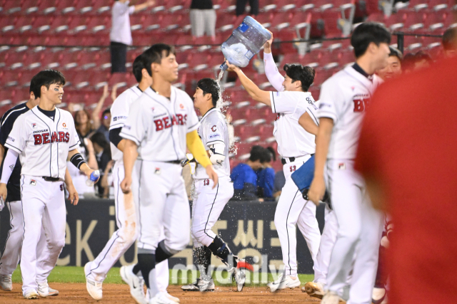  두산 선수단./잠실=곽경훈 기자 kphoto@mydaily.co.kr