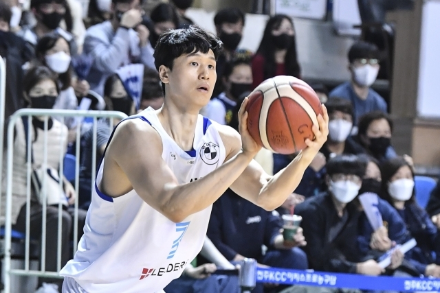 장민국의 삼성 시절 모습/KBL