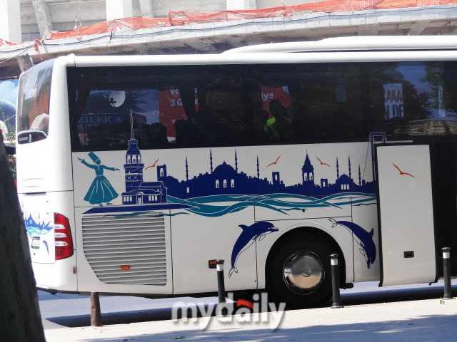 이스탄불의 관광 명소가 그려진 시외버스 /신양란