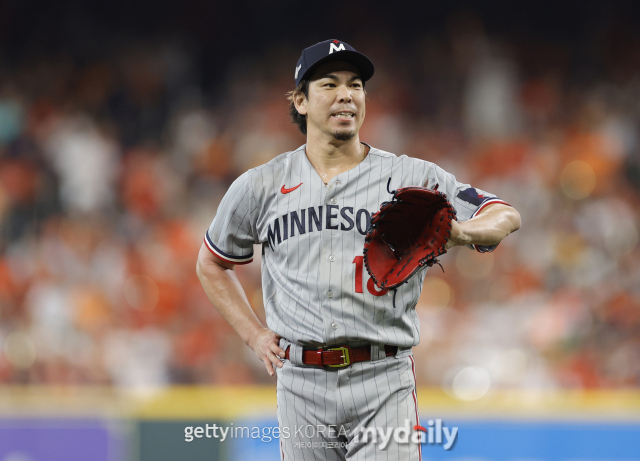 ‘Is the RYU contract like this?’ Maeda signs 2-year,  million contract with DET