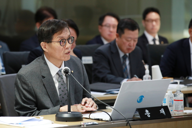 이창용 한국은행 총재가 23일 국회 기획재정위원회 국정감사에서 발언하고 있다./한국은행