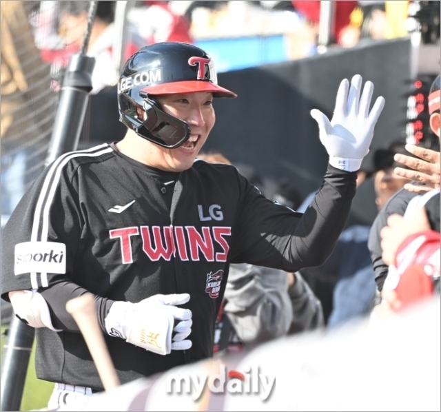 LG 트윈스 김현수./수원 = 한혁승 기자 hanfoto@mydaily.co.kr