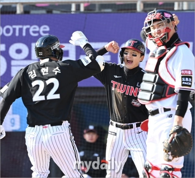 LG 트윈스 김현수./수원 = 한혁승 기자 hanfoto@mydaily.co.kr