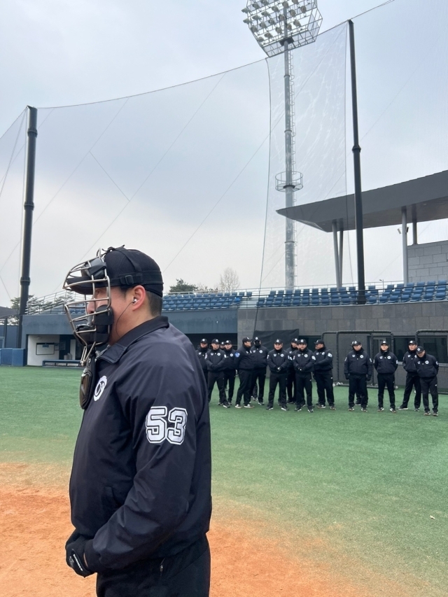 KBO 심판위원회 동계훈련 모습./KBO