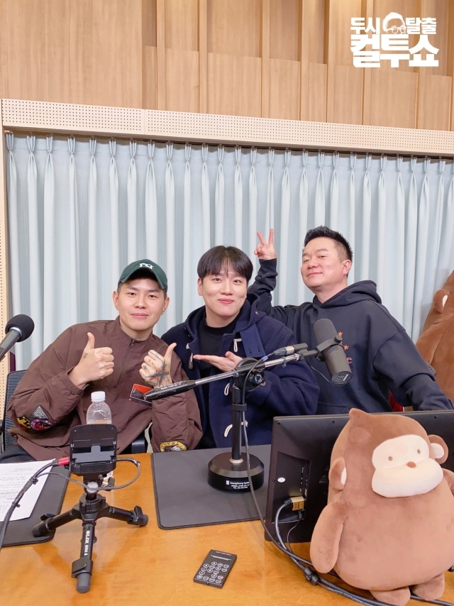 가수 박원과 스페셜 DJ 한해, DJ 김태균. / SBS 파워FM 