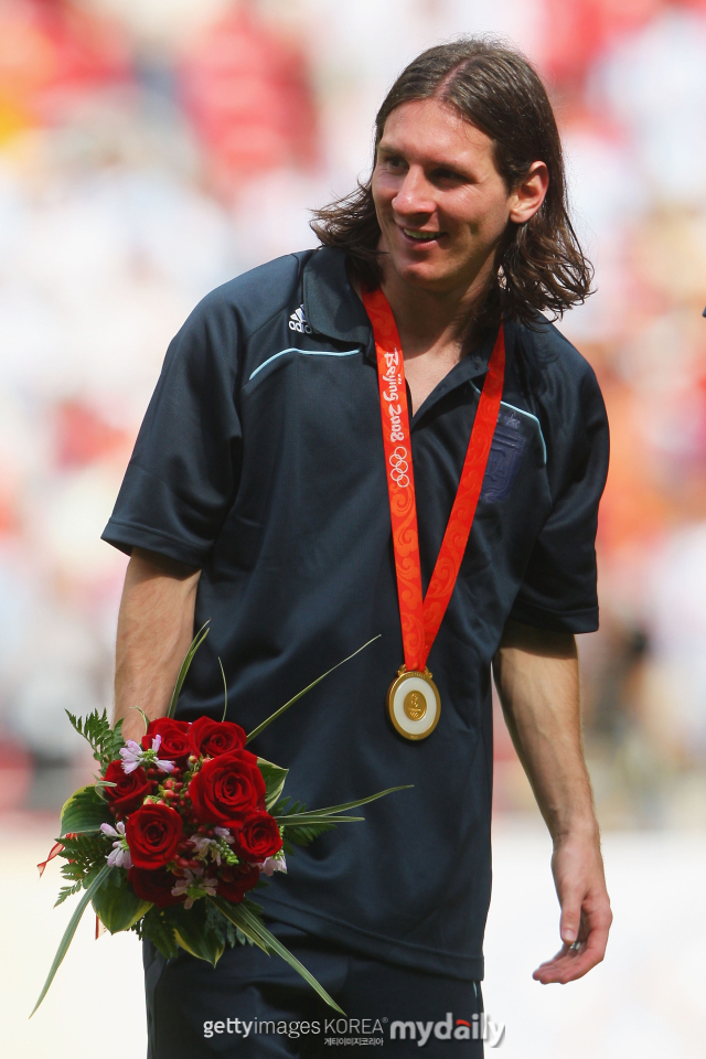 2008 베이징올림픽 남자 축구에서 금메달을 획득한 아르헨티나 대표팀 리오넬 메시./게티이미지코리아