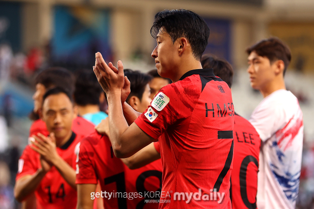 한국 대표팀이 오늘 오후 8시 30분 요르단과 조별리그 2차전을 앞두고 있다./게티이미지코리아