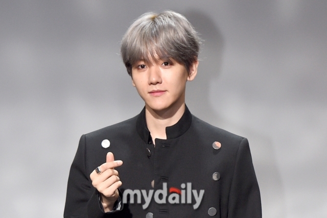 그룹 엑소 백현(BAEKHYUN)