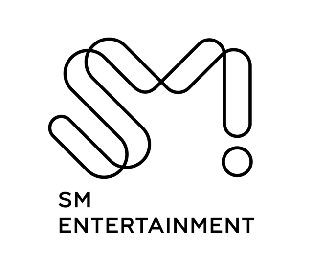 SM엔터테인먼트 로고. / SM엔터테인먼트