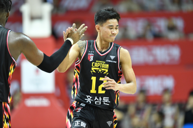 안양 정관장 레드부스터스 렌즈 아반도./KBL