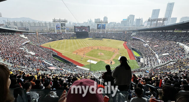 2024년 3월 23일 서울 잠실야구장에서 