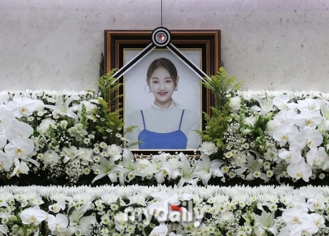 Feu Park Bo-ram prépare des funérailles 4 jours après son décès…  L’industrie du divertissement en difficulté [종합]