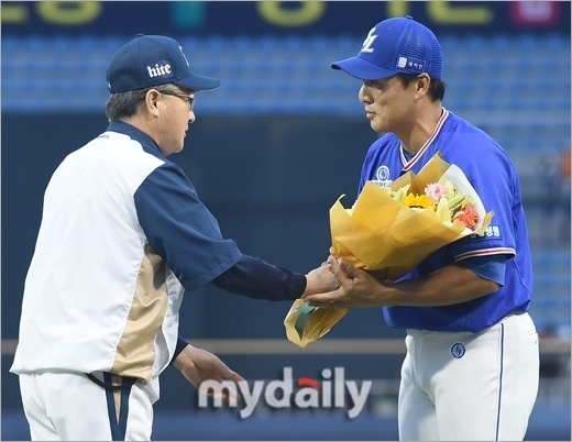 김경문 감독과 이승엽 감독/마이데일리