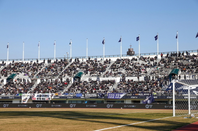 서울 목동운동장/서울 이랜드 FC