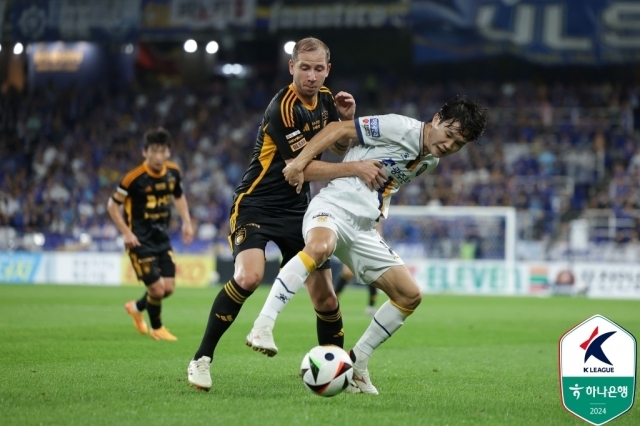 울산 HD와 광주FC의 경기 모습/한국프로축구연맹