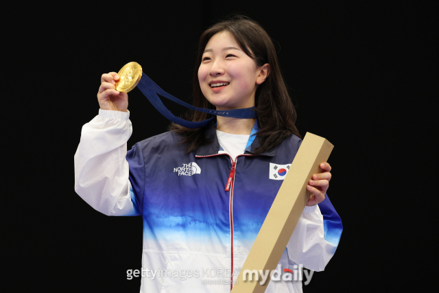 한국의 하계올림픽 100번째 금메달의 주인공이 된 여자 사격 반효진. /게티이미지코리아