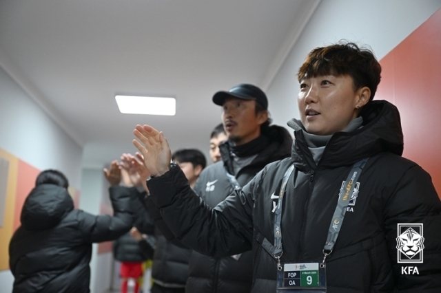 박윤정 여자 U-20 대표팀 감독/대한축구협회