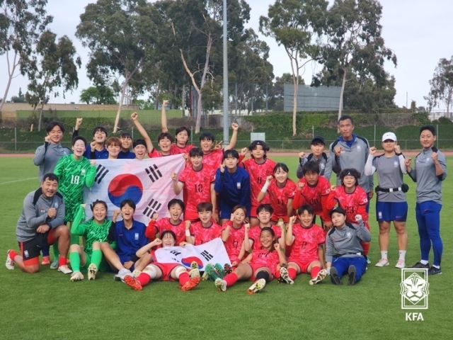 6월 미국 원정 친선경기 승리 후 여자 U-20 대표팀 단체 사진/대한축구협회