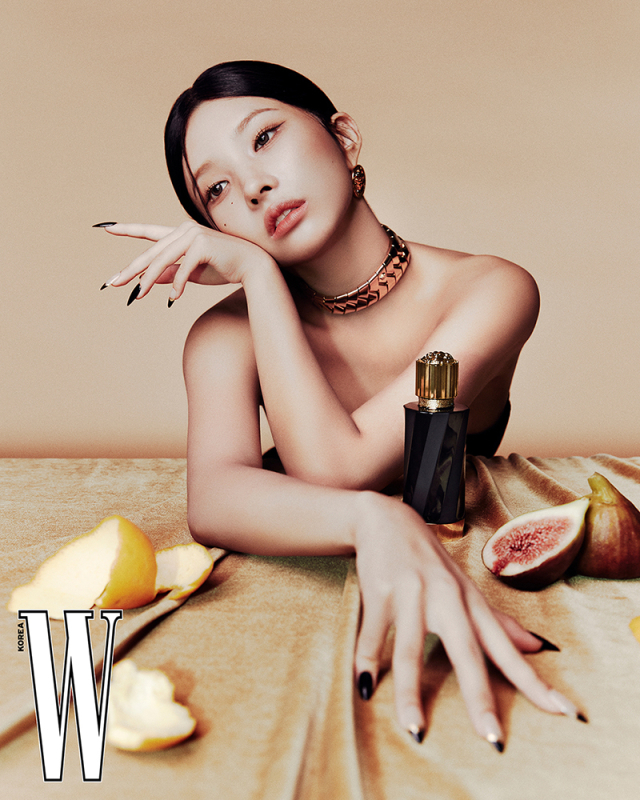 그룹 (여자)아이들 전소연. / W Korea