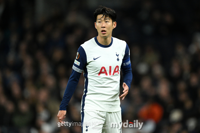 영국 기브미스포르트는 12일(한국시간) 유럽축구 통계매체 소파스코어의 평점을 기준으로 올 시즌 유럽 5대리그에서 가장 인상적인 활약을 펼친 선수 20명을 선정해 소개했다. 손흥민은 올 시즌 활약에 대해 평점 7.88점을 부여받았고 유럽 5대리그에서 활약하는 선수 중 12번째로 순위가 높았다./게티이미지코리아