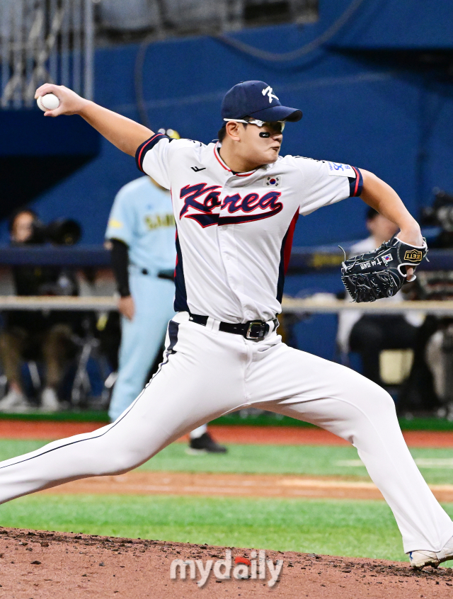 2024 세계야구소프트볼연맹(WBSC) 프리미어12 대표팀 김서현./마이데일리