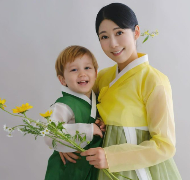젠, 사유리./사유리 소셜미디어