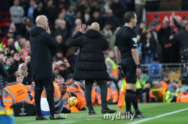 맨체스터 시티가 리버풀에 0-2로 패배하며 리그 4연패와 함께 공식전 7경기 연속 무승에 빠졌다./게티이미지코리아