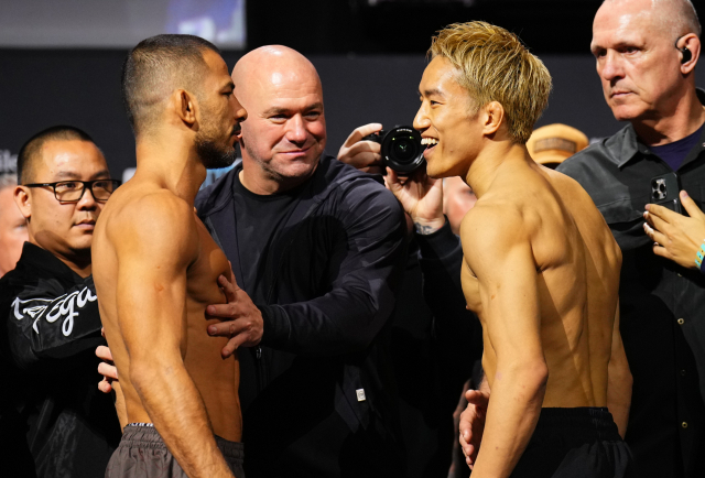 아사쿠라(오른쪽)와 판토자(왼쪽)의 페이스오프. /UFC 제공