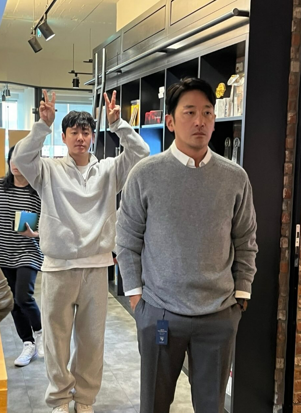 배우 하정우, 김동욱 / 하정우 인스타그램