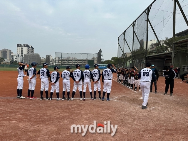 대한유소년야구연맹 18기 국가대표팀 선수단./타이난(대만)=노찬혁 기자