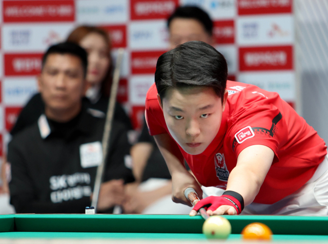 김영원이 2024-25시즌 2라운드에서 대체 선수로 웰컴저축은행에서 뛰었다./PBA