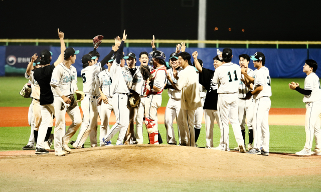 KBO가 2025 KBO DREAM CUP 독립야구대회 운영사업자 선정 입찰을 실시한다./KBO