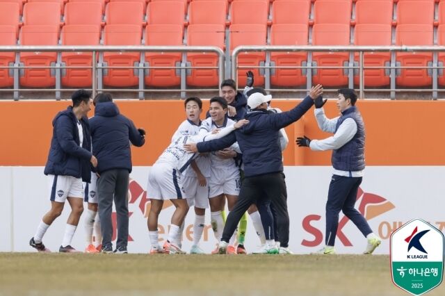 김천 상무 원기종의 극장골 세레머니./프로축구연맹