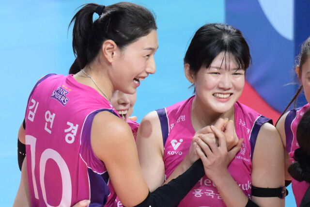 흥국생명 김연경과 김다은./KOVO