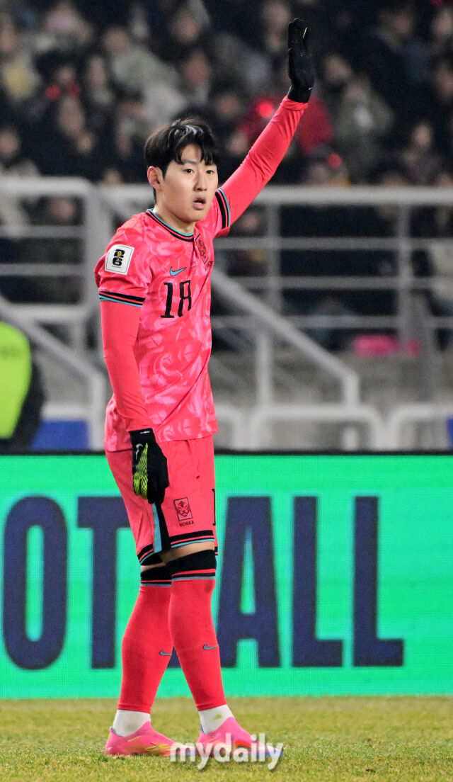 대한민국 축구대표팀 이강인이 20일 오후 경기도 고양종합운동장에서 진행된 