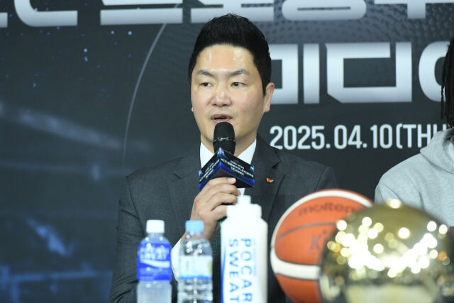 전희철 감독./KBL