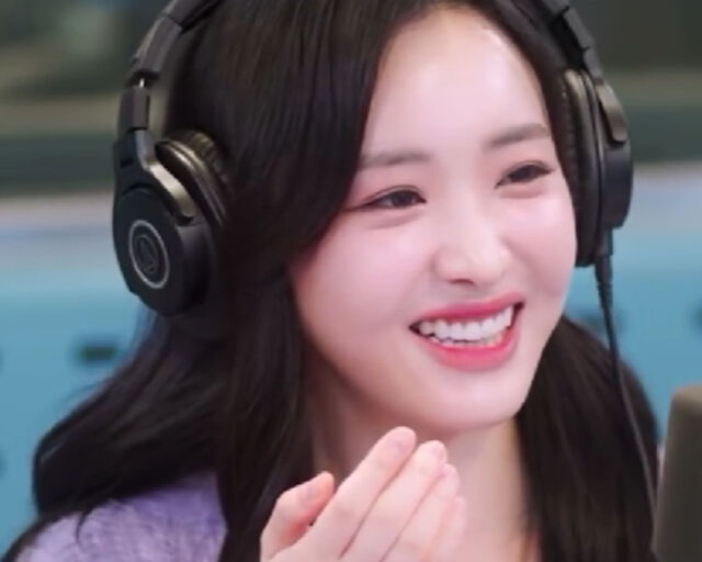 김다영이 라디오를 하는 중 배성재가 깜짝 방문 해 눈길을 끌었다. / 김다영 소셜미디어 캡처