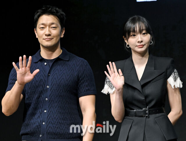 디즈니+ 시리즈 '나인퍼즐' 손석구와 김다미/마이데일리 DB