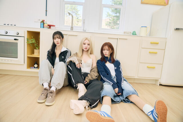 유아유 / 드림캐쳐컴퍼니