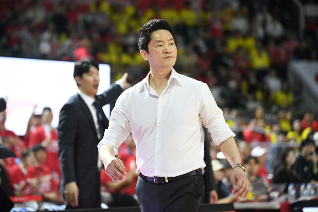 전희철 감독./KBL