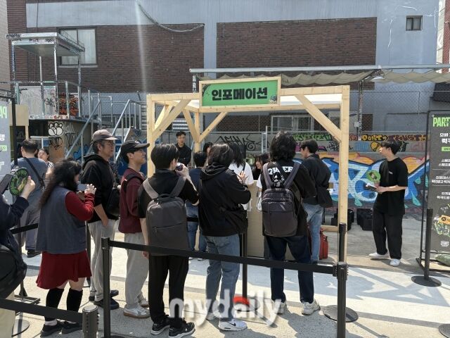 20일 서울 성동구 '펍지 성수'에서 <배틀그라운드 모바일> 7주년 팝업 스토어가 열렸다. /박성규 기자