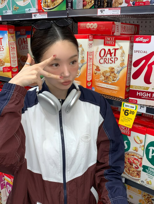 강민경 소셜미디어