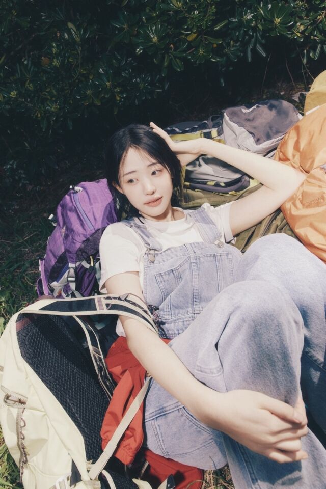 그룹 QWER 멤버 히나 미니 3집 콘셉트 포토 / 타마고 프로덕션