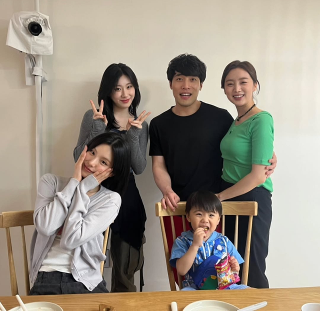 우혜림 가족과 있지./우혜림 인스타그램
