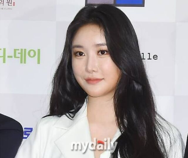 브브걸 민영 / 마이데일리