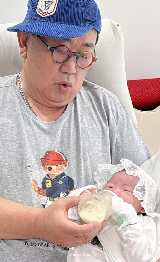 이용식, 손녀딸./소셜미디어